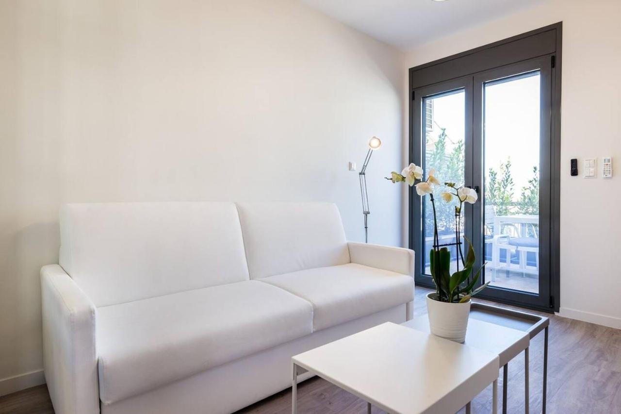 Emily In Athens - Central Chic Flat With Terrace Syntagma E1 المظهر الخارجي الصورة